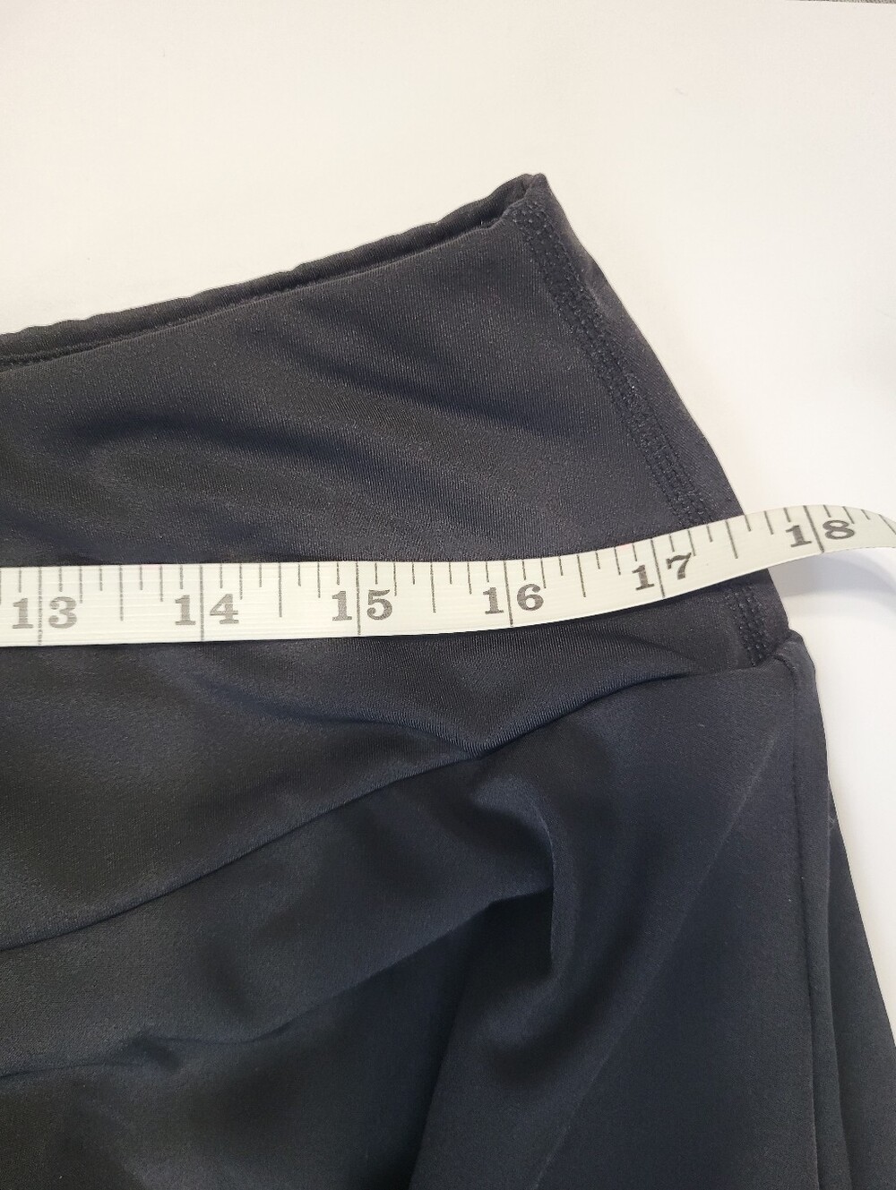 Halara Breezeful 2 in 1 High Waisted Skirt Short w/ Pockets Black Ruffle Flowy - Picture 7 of 7